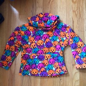 Puppy Fleece super snuggly dog themed hoodie by love and kisses. Size 8-10